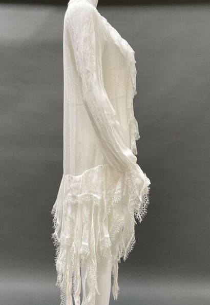 The KOOPLES and VICTOIRE 
Set includes an...