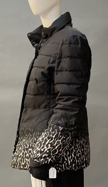 Paule KA
Black quilted nylon puffer jacket...