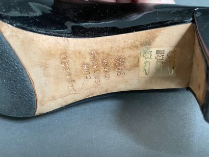 REPETTO
Lot including two pairs of patent...