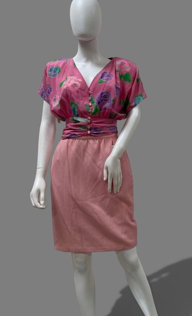 Emmanuel UNGARO 
Set including two silk crepe...