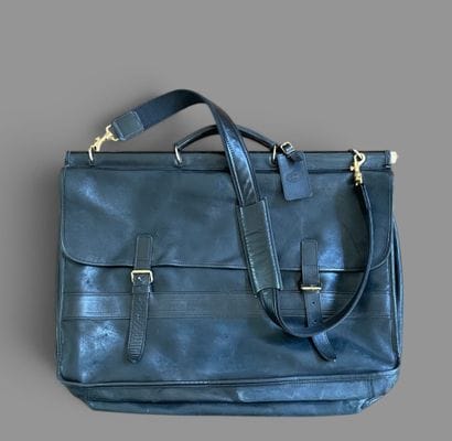LONGCHAMP
Black leather garment bag with...