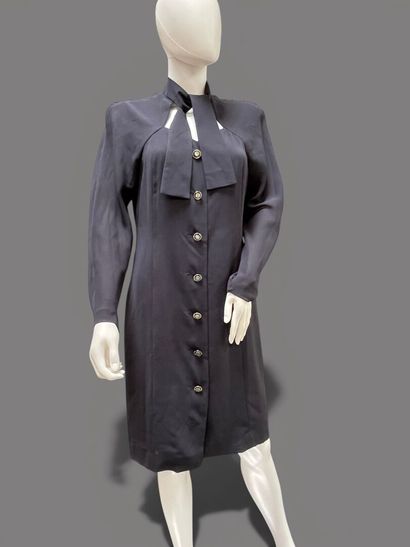 Hanae MORI
Navy blue silk crepe dress, small...