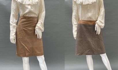 Georges RECH
-Straight skirt in camel-colored...