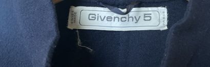 GIVENCHY 5
Navy blue wool coat, single-breasted,...