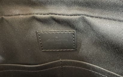 Louis VUITTON circa 2017 
