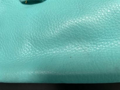 Gianni VERSACE and ANONYMOUS
Set of two bags:
-...