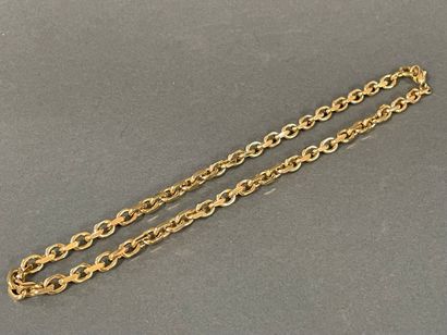 Guy LAROCHE 
Gold-plated link necklace, ...