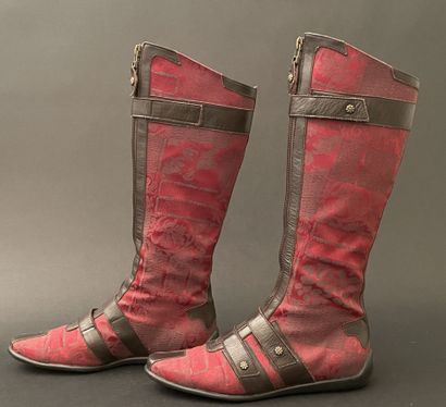 KENZO
Pair of carmine-red leather and canvas...