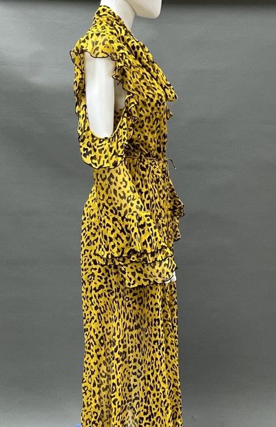 DIANE VON FURSTENBERG
Leopard-print chiffon...