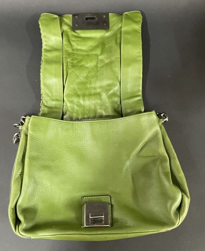 CELINE
Green 