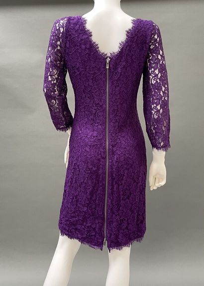 DIANE VON FURSTENBERG
Long-sleeved purple...