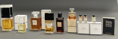 CHANEL
Perfume set:
-Cristalle Eau de Parfum,...