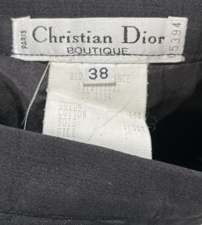 Christian DIOR No. 05384
Short skirt made...