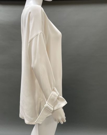 JOSEPH
White silk crepe blouse with adjustable-belt...