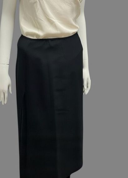Jean Paul GAULTIER Classic
Long skirt in...