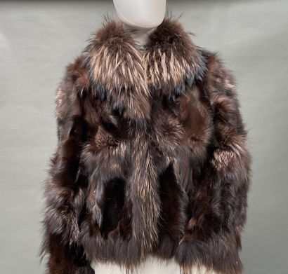 Anonymous
Brown Tanuki jacket, shawl collar
Size...