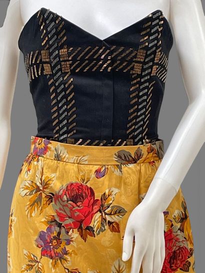 UNGARO Parallèle, Anonymous 
Set including...
