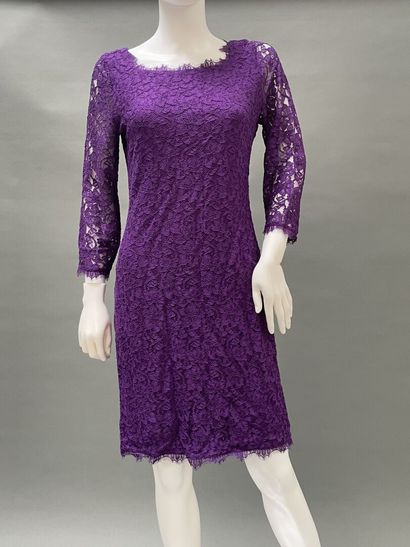 DIANE VON FURSTENBERG
Long-sleeved purple...