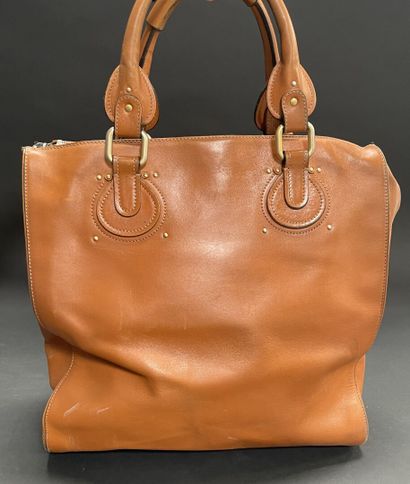 CHLOE
Beige leather bag, 35 cm, double handles,...