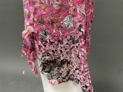 RENATO NUCCI
Pink lace and silk skirt, zipper...