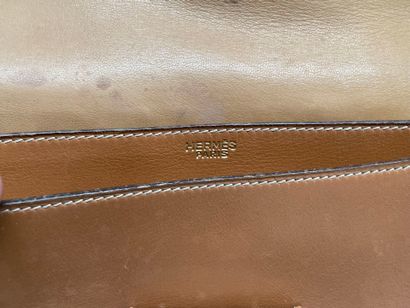 HERMES Paris
Camel leather shoulder bag,...