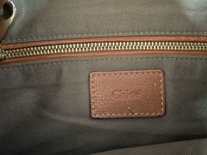 CHLOÉ 
Marcie bag in camel-colored grained...