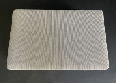 HERMES
Case lined with gray fabric
6.5 x...
