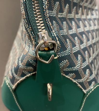 GOYARD 
Vendôme bag, 23 cm, made of green...