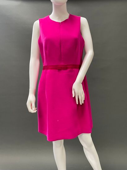 TARA JARMON
Set of two dresses: 
- Fuchsia...