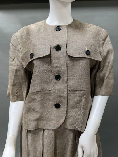 Christian DIOR Boutique 
A heathered cotton...