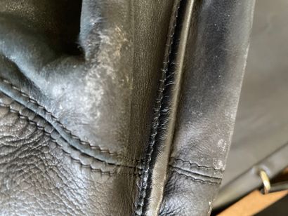 LONGCHAMP
Black leather garment bag with...