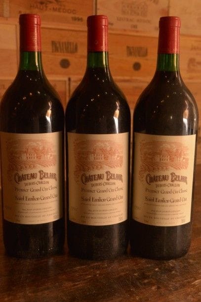 3 Magnums Château Belair 1995, niveaux: 1...