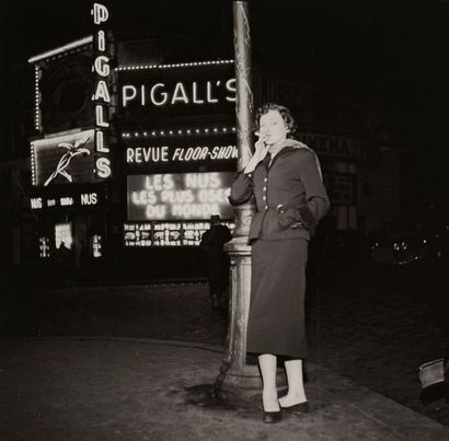 SERGE JACQUES
Pigall's. La prostituée, c....