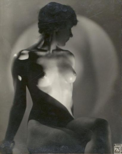 STUDIO PIAZ
Étude de nu, c. 1950 Épreuve...