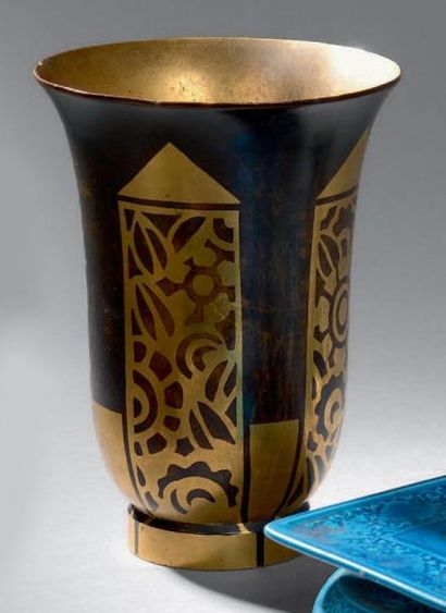 CRISTAL LALIQUE
Vase à corps ovoïde. Épreuve...