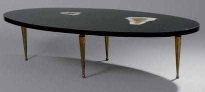 PHILIPPE BARBIER
Table basse ovale en laque...