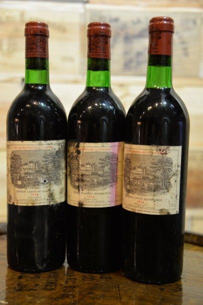 3 Bouteilles Château Lafite Rothschild 1976,...