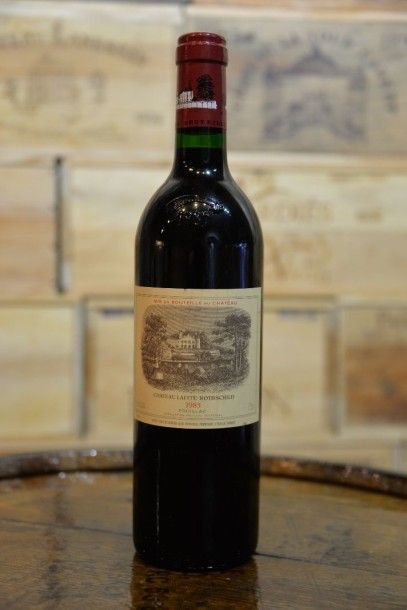1 Bouteille Château Lafite Rothschild 19...