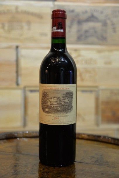1 Bouteille Château Lafite Rothschild 19...