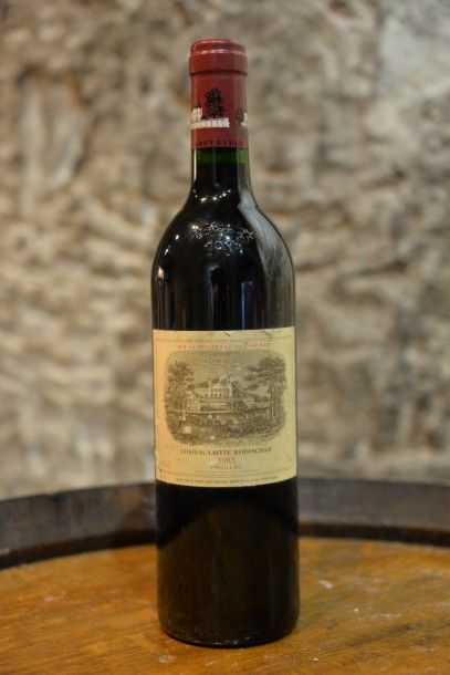 1 Bouteille Château Lafite Rothschild 1985,...
