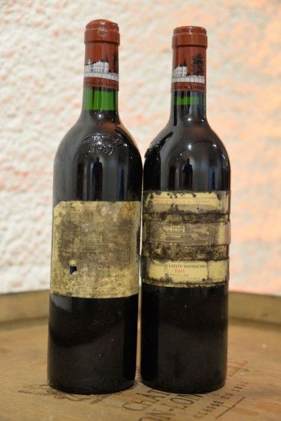 2 Bouteilles Château Lafite Rothschild 1985,...