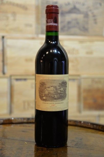 1 Bouteille Château Lafite Rothschild 19...