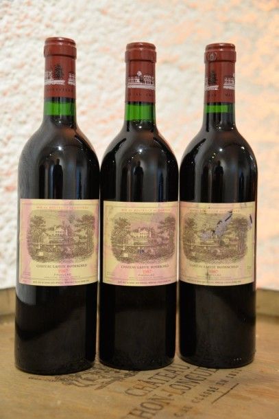 3 Bouteilles Château Lafite Rothschild 1987,...