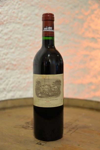 1 Bouteille Château Lafite Rothschild 1991,...