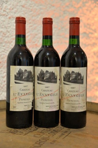 3 Bouteilles Château l'Evangile 1987, niveaux:...