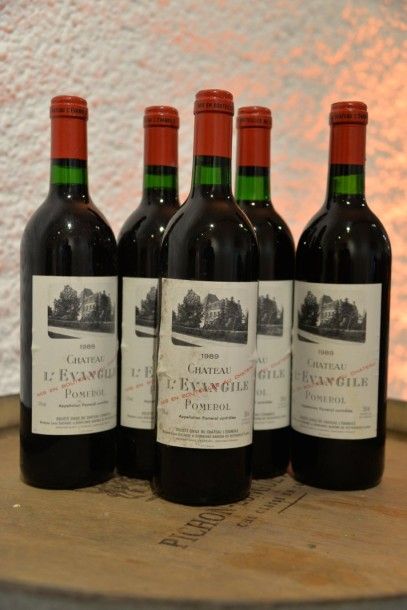 5 Bouteilles Chäteau l'Evangile 1989, niveaux:...