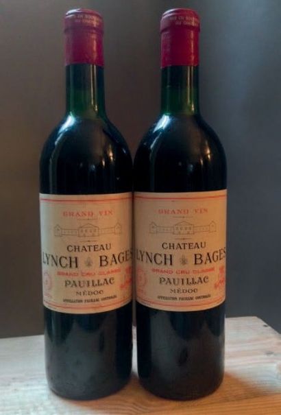 2 Bouteilles Château Lynch-Bages 1970, niveaux:...