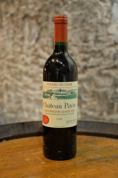 1 Bouteille Château Pavie 1996.