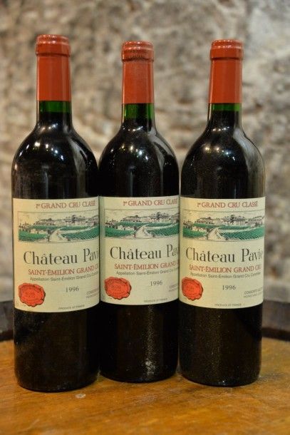 3 Bouteilles Château Pavie 1996.