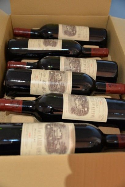 12 Bouteilles Moulin des Carruades 1984,...